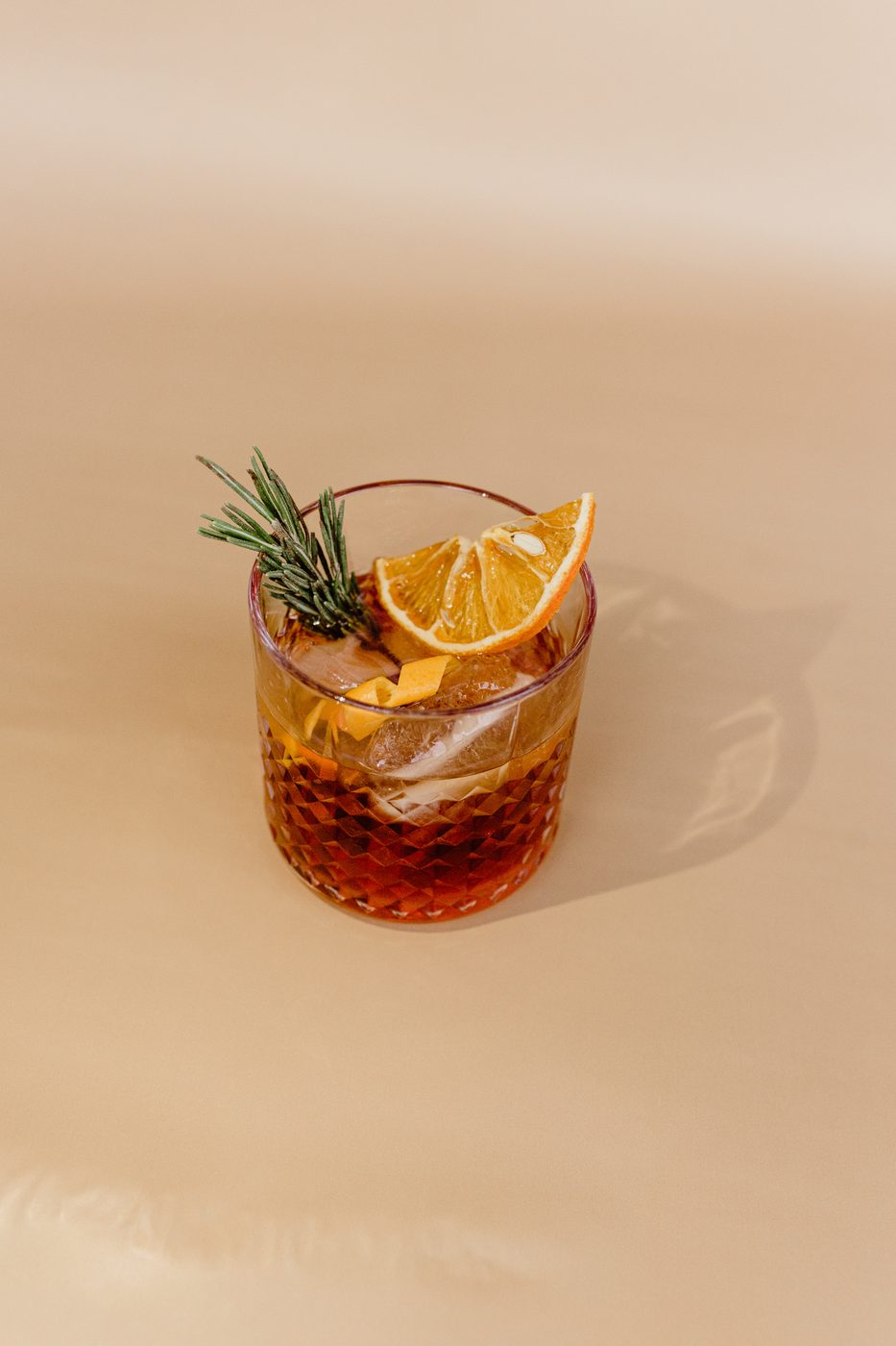 negroni golden light