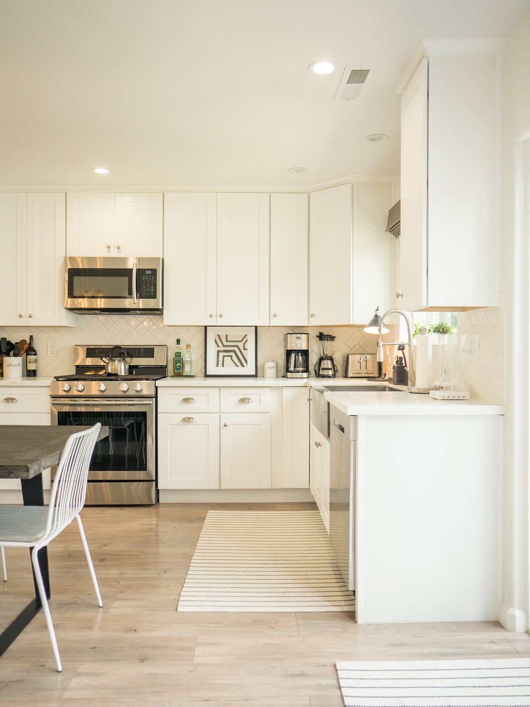 kitchen white
